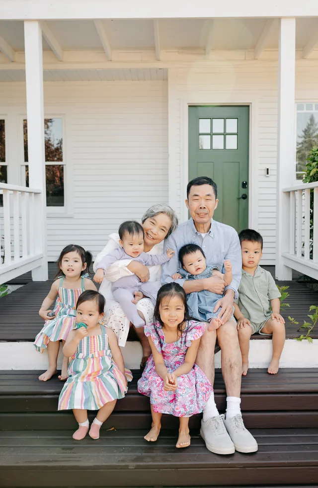 Seattle Extended Family Photographer