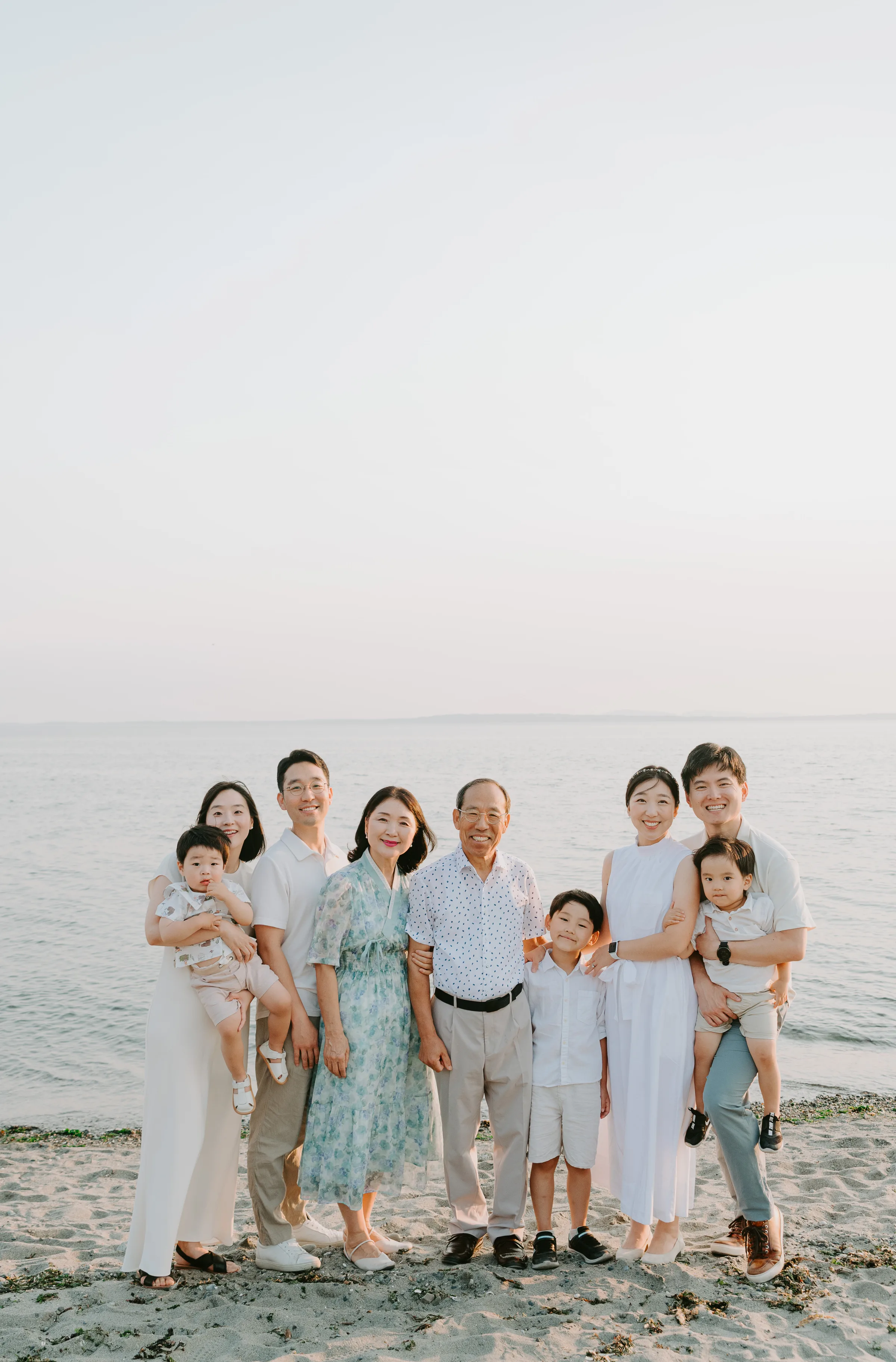 Bellevue Extended Family Photographer